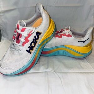 Hoka Skyward X Carbon Plate Running Shoes